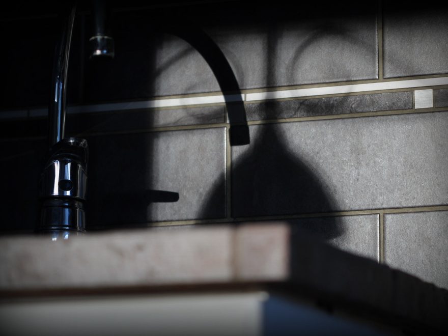 Do Pot Filler Faucets Have Hot and Cold Water?