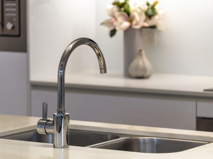 Are Kitchen Faucet Aerators Universal